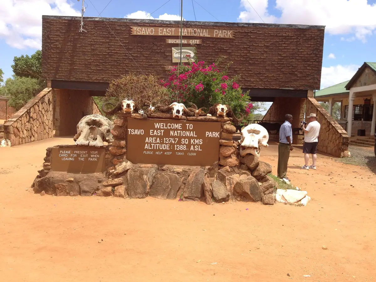 Buchuma Gate entrance building of Tsavo East National Park on a red dirt track